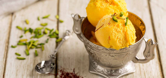 Sorbetto allo zafferano con Prosciutto di Modena croccante ed Aceto Balsamico Tradizionale di Modena